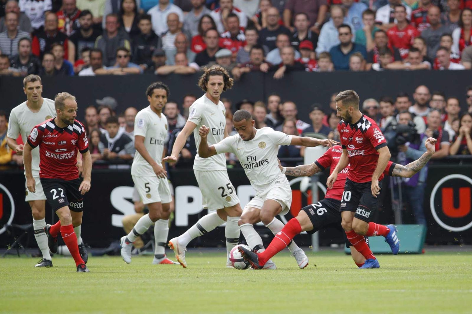 牛奶产品海报设计_奶粉、奶制品海报设计制作